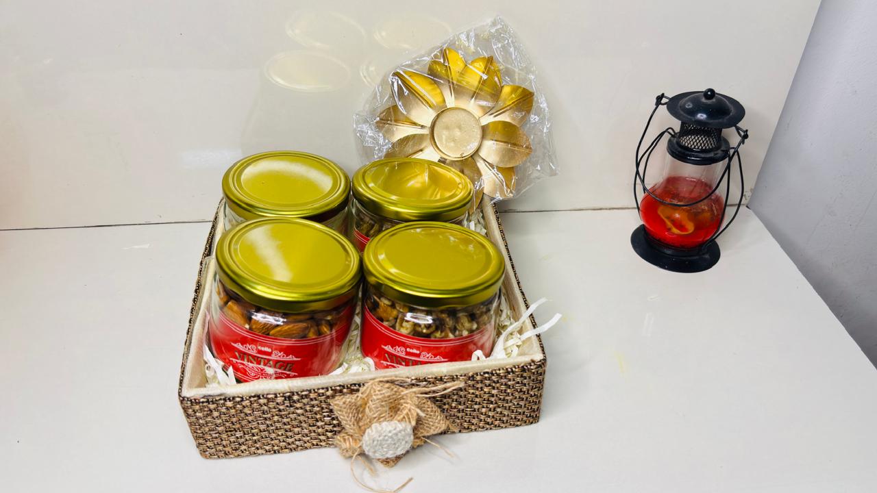 Diwali Hamper Under 1499 Option 2